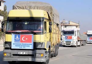 Bayırbucak Türkmenlerine 7 araçlık yardım konvoyu