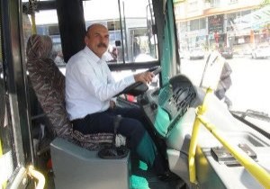 Halk Otobüsü Şoförü Hayat Kurtardı