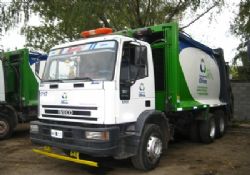 Transportes Olivos, çöp kamyonlarını Allison tam otomatik şanzıman ile donatıyor.