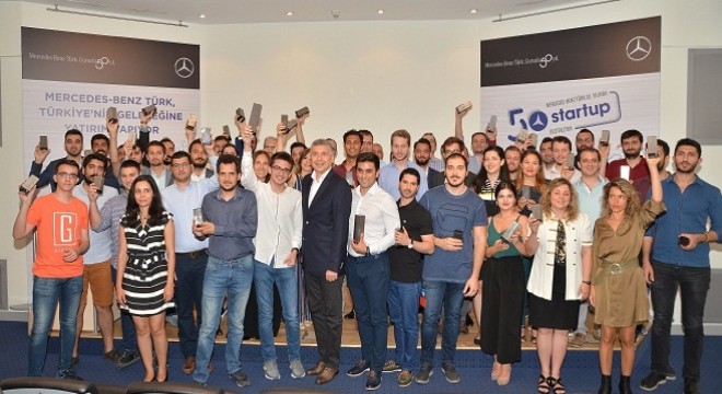 Mercedes-Benz Türk 50 yılında 50 startup’a 500.000 TL destek verdi