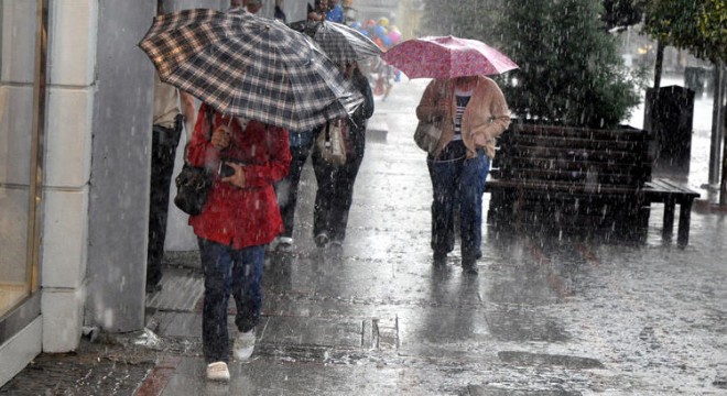 Meteoroloji’den Rize ve Artvin için şiddetli yağış uyarıı