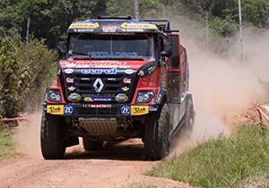 2017 Dakar Rallisi: Renault Trucks İçin Mkr İle Umut Veren Bir Başlangıç
