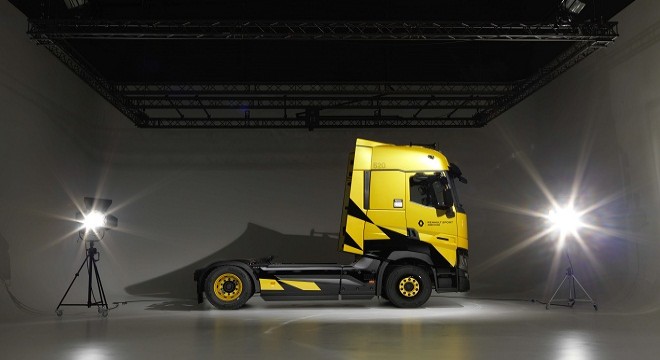Renault Trucks’ın Sınırlı Sayıdaki Serisi; Renault T Sport Racing Yüksek Kabin
