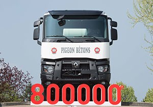 Renault Trucks, 800.000. Kamyonunu Teslim Etti