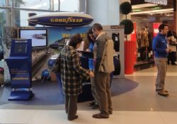 Goodyear, kış lastikleri konusunda tüketicileri bilgilendirmeyi İzmir’de sürdürdü... 
