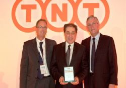 TNT Ekspres Türkiye, Brüksel’de ‘En İyi Performans’ ödülü aldı