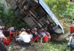 Zonguldak ta Halk Otobüsü Devrildi