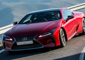 Lexus’un Süper Coupe’si Dağ Yollarında