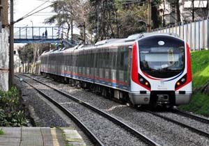 İstanbul da Banliyö Hatlarının Hizmete Girmesi Yine Ertelendi