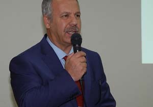 İş Adamlarına Dış Ticaret ve Lojistik Konferansı