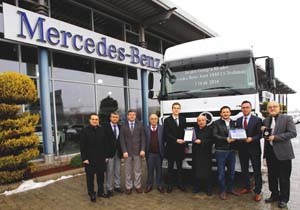Beşler Group 80 adet Mercedes-Benz çekiciyi teslim aldı