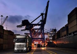 Mercedes Yeni Actros 