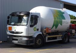 Allison şanzımanlı Renault kamyonlar, BP’nin LPG teslimatlarındaki yükünü hafifletiyor
