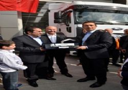 Ford Trucks 4S Plazasında İlk Teslimat