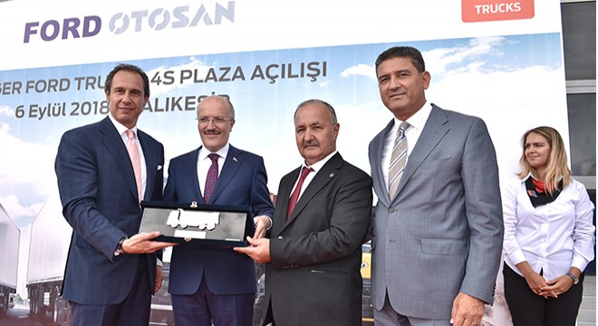 Ford Trucks, 4S Plaza Yatırımlarına Balıkesir ile Devam Ediyor