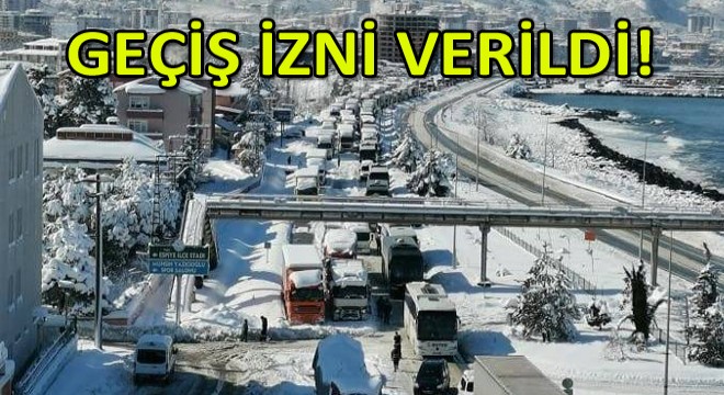 Karadeniz Sahil Yolu Tırların Geçişine Açıldı!