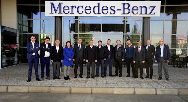 Mercedes-Benz Türk, OSD Üyelerini Aksaray Kamyon Fabrikası’nda Ağırladı