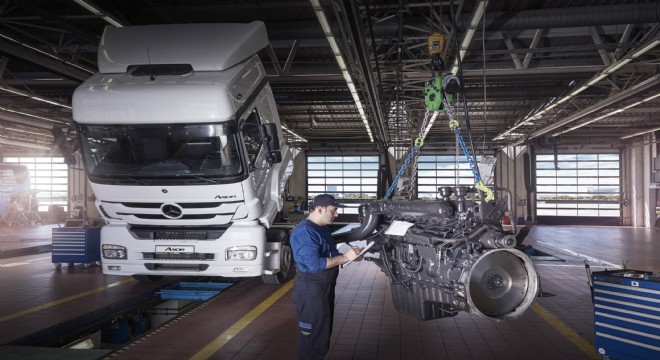 Scania s Legend Engine V8 Celebrates Its Golden Jubilee