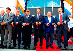 Ford Trucks, Bayi Ağı Atağını Sürdürüyor