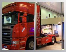 Scania Cebit Fuarına Renk Kattı