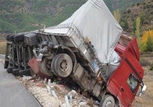 İnanılmaz TIR Kazaları