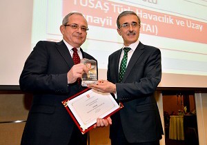 Otokar’a 2015 yılı Savunma Sanayii Ödülü