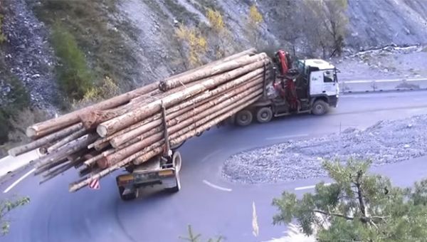 Zorlu Yollar Usta Şoförler