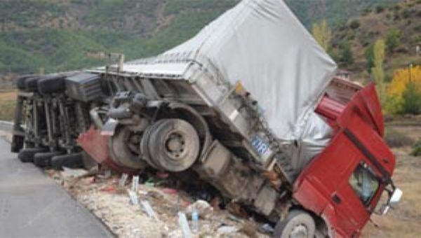 Birbirinden Korkunç TIR Kazaları
