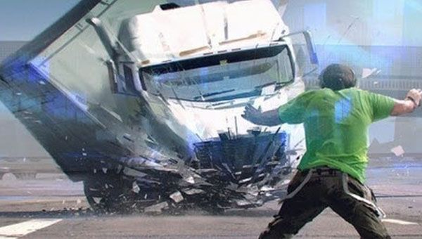 TIR VE KAMYON KAZALARI. İNANILMAZ GÖRÜNTÜLER